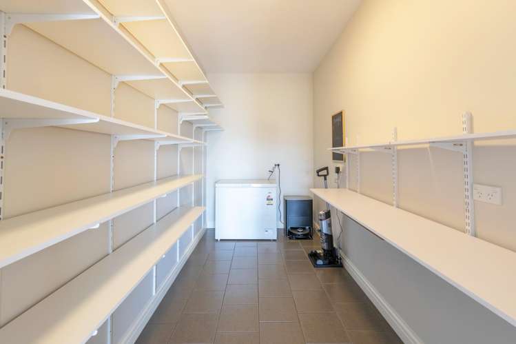 102 Glews Road Cust_8