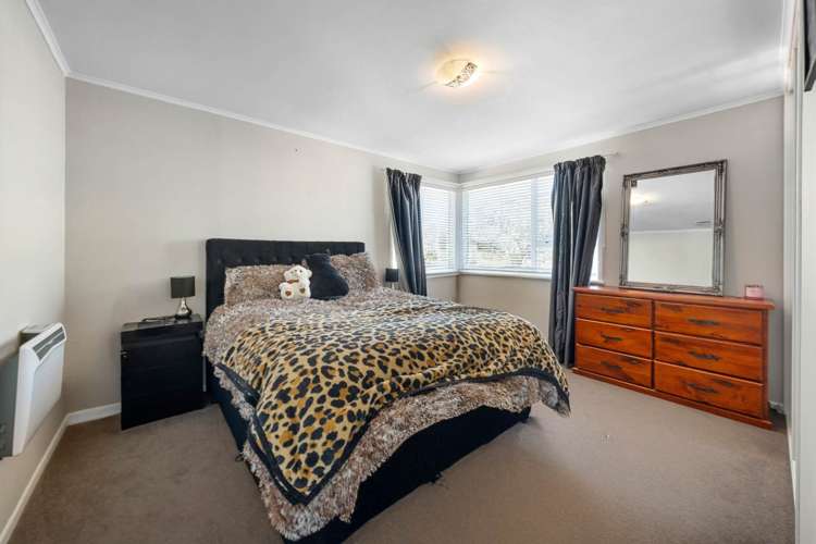 23 Anderson Avenue Pt England_9