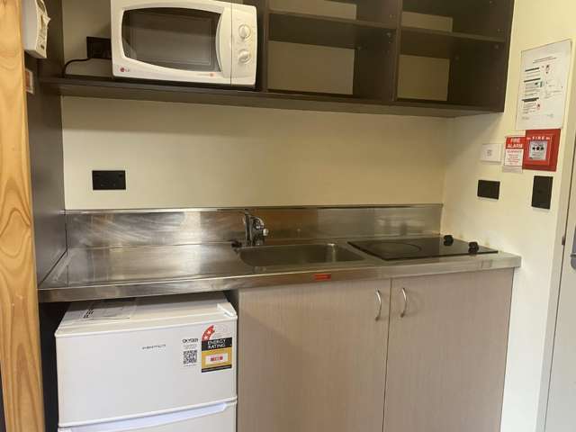 Martin Square Studio Apartment