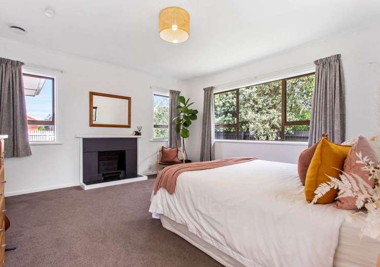 22 Crawford Avenue Mangere Bridge_11