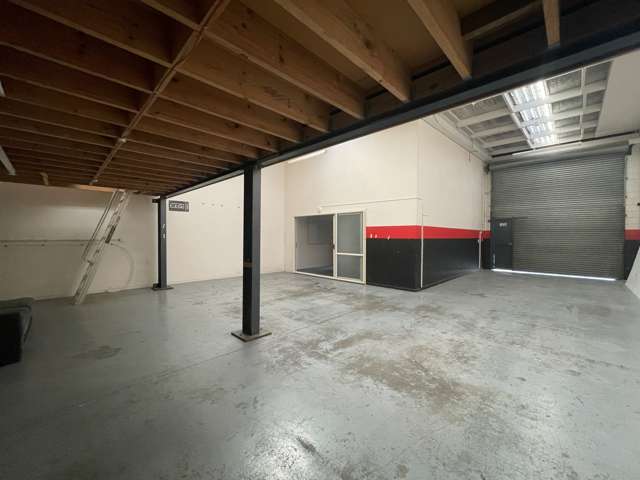 2/21 Andromeda Crescent East Tamaki_4