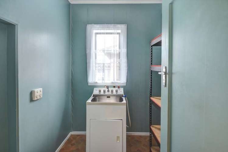 84 Botha Street Tainui_9