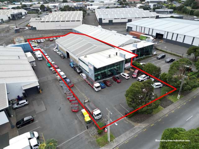 EFFICIENT FREESTANDING INDUSTRIAL WITH YARD