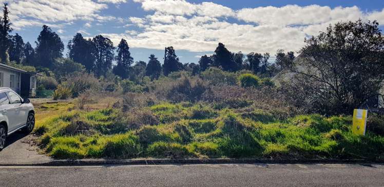 15 Nyhon Place Haast_3