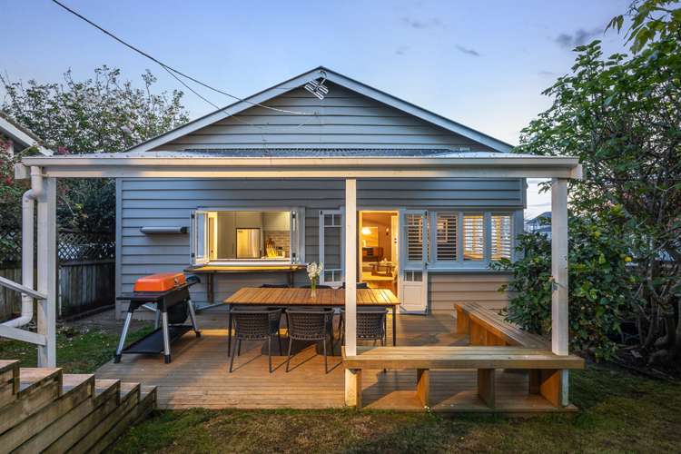 33 Owairaka Avenue Mount Albert_7