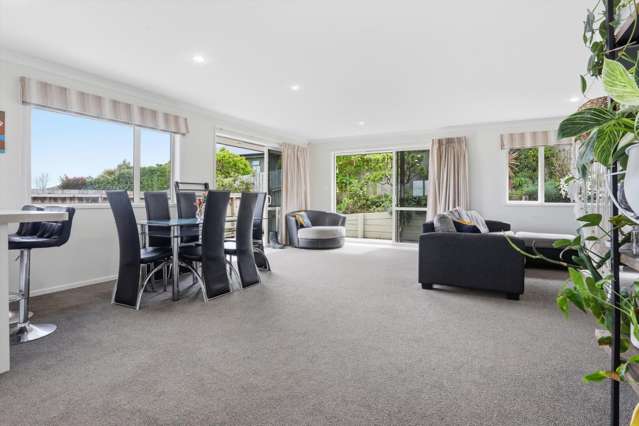 298 Ballintoy Park Drive Welcome Bay_4