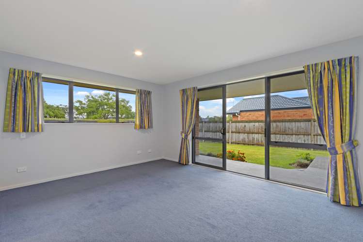 4 Riverwood Boulevard Redwood_8