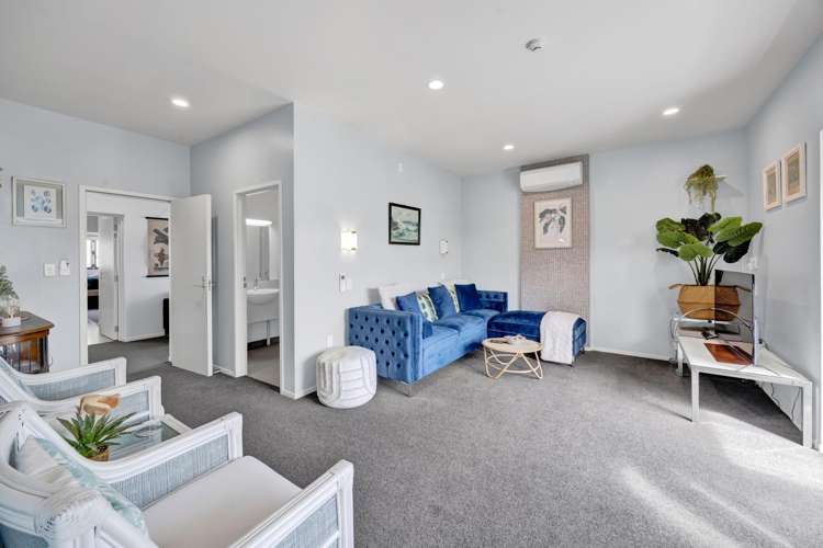 32 Fox Street Opunake_14