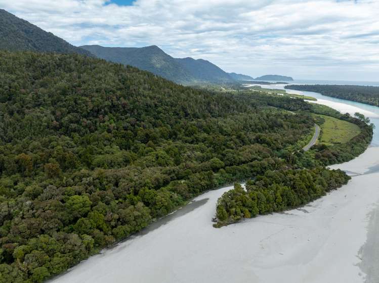 Arawata, Jackson Bay_0