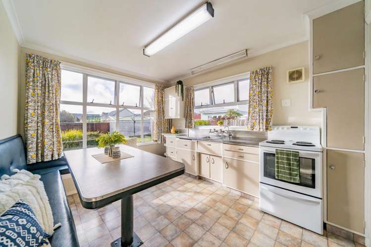 4 Heretaunga Square Silverstream_7