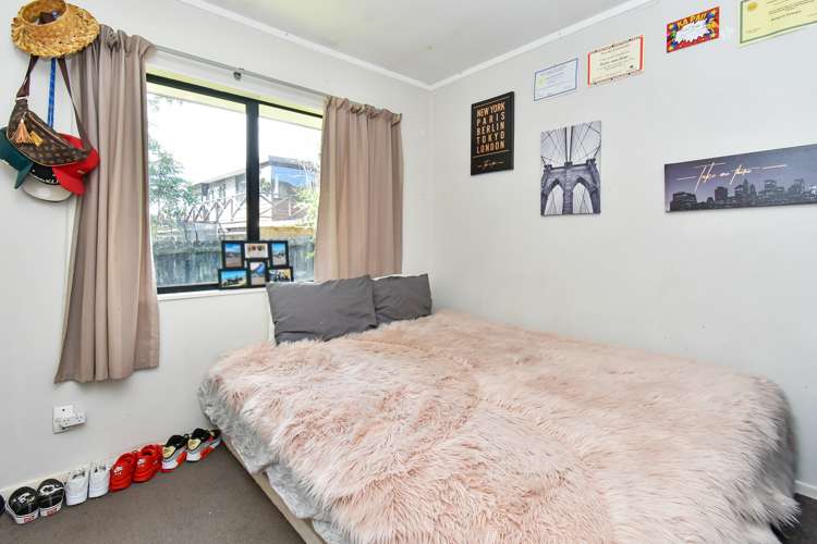 1/100 Wattle Farm Road Wattle Downs_5