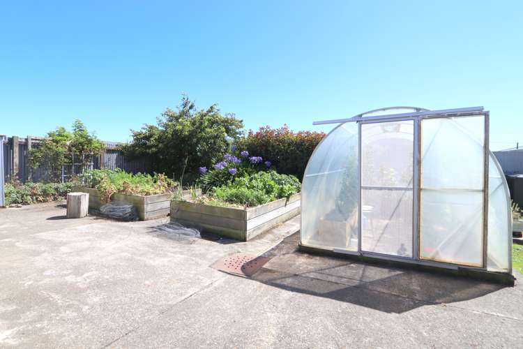 5 Ottrey Street Clifton_5