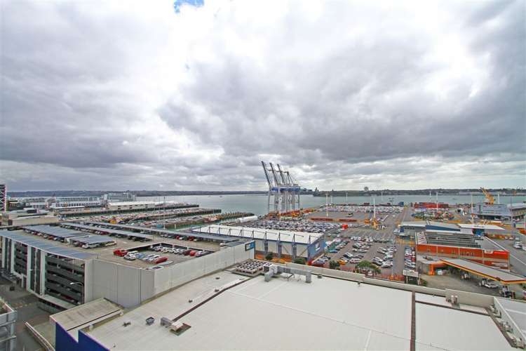 1204/30 Beach Road Auckland Central_20