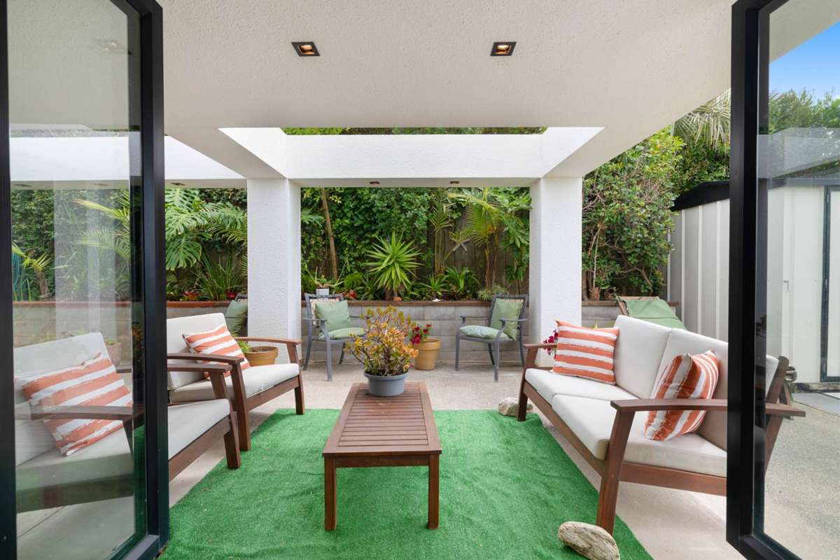 2/138 Clovelly Road_1