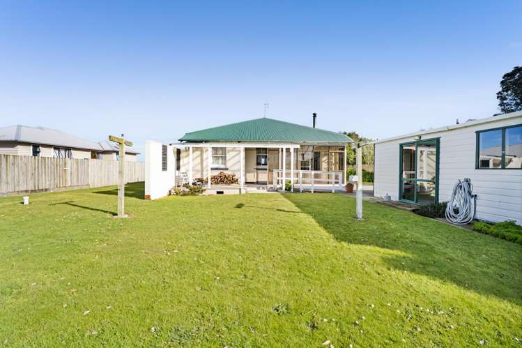 409 Ohangai Road Hawera_22
