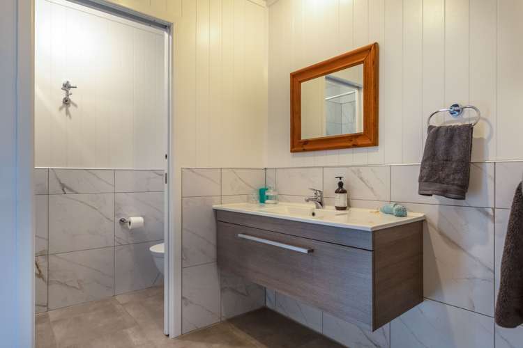 2 Scott Drive Cooks Beach_13