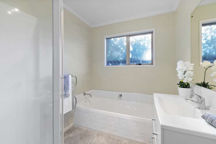 81a Galloway Street Hamilton East_13