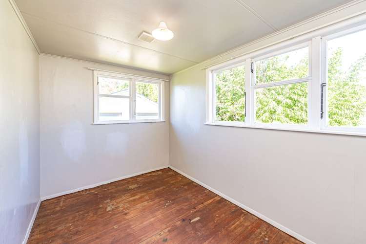 196A Anzac Parade Whanganui East_29