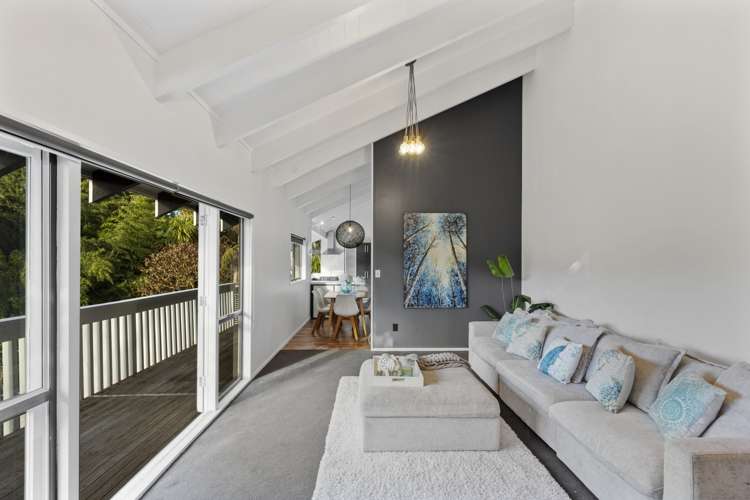 8 Awanui Place Welcome Bay_18