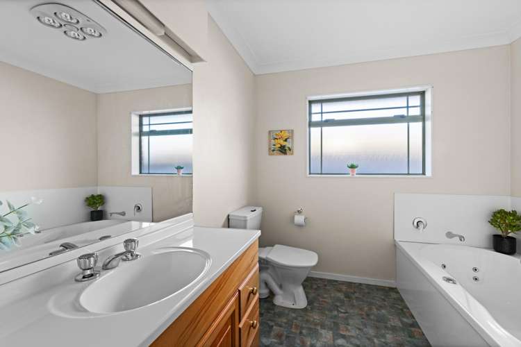 90 Church Road Taradale_14