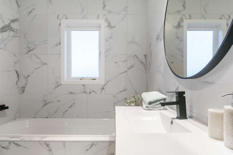 17 Lancaster Road Beach Haven_10