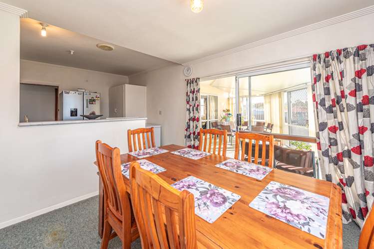 27 Fitzherbert Avenue Springvale_15