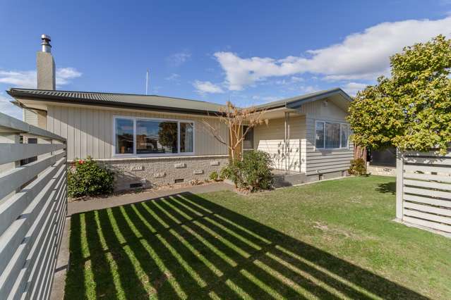 88 Harold Holt Avenue Onekawa_3