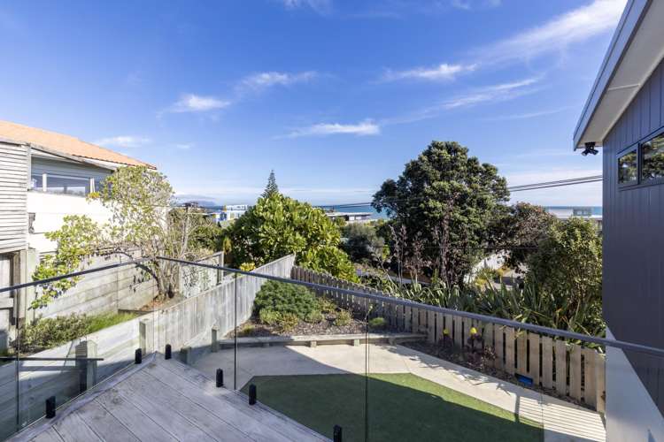 79 The Esplanade Raumati South_28