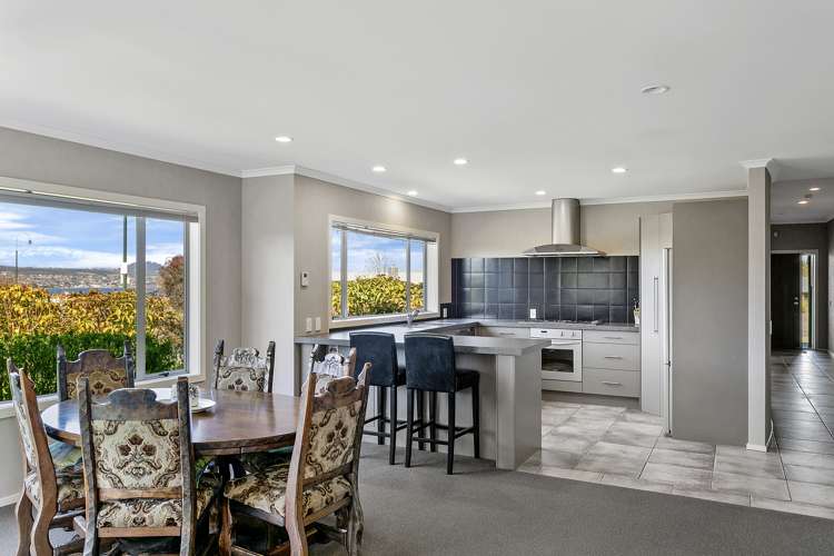 2 The Circle Nukuhau_6