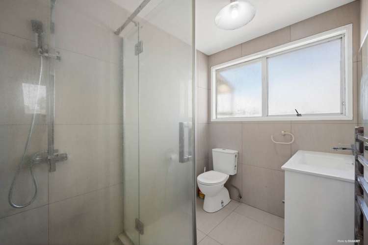 7 Hyperion Drive Randwick Park_14