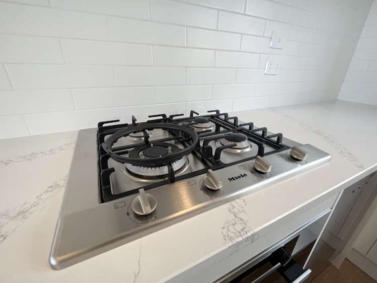 5/737 East Coast Road Browns Bay_2