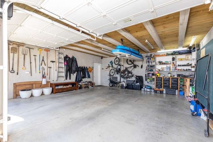 24 Hillplough Heights Richmond_34