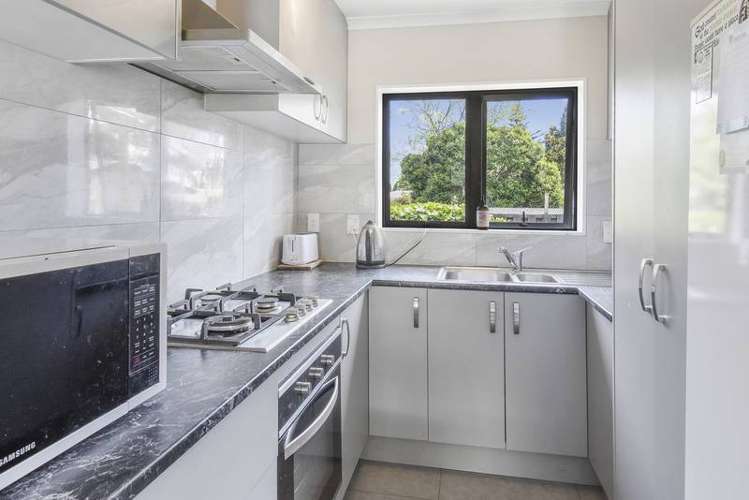 5 Yearsley Place Manurewa_10