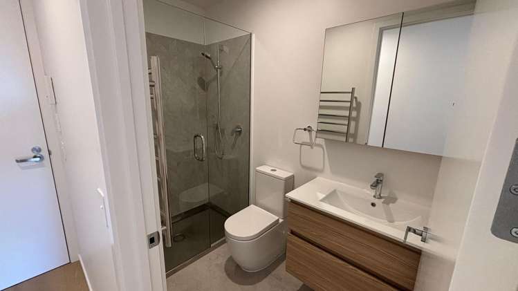 305/2A Oakley Avenue Waterview_16