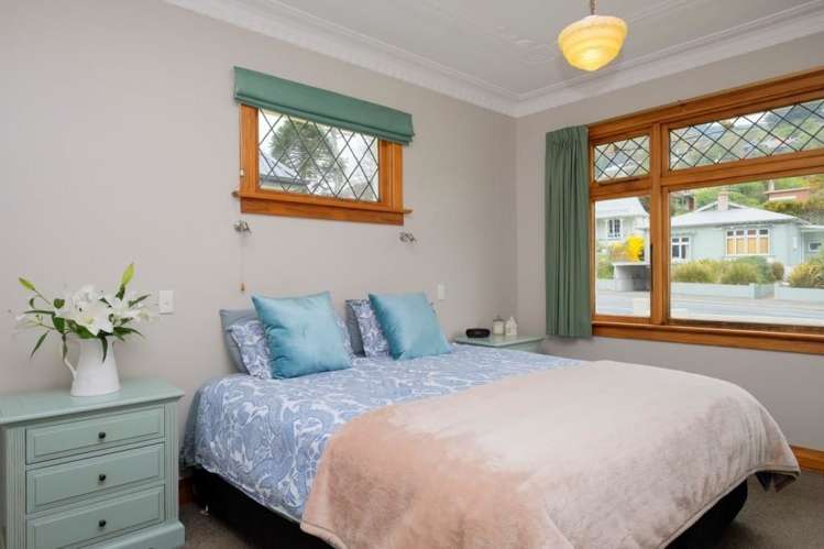 421 North Road North East Valley_7