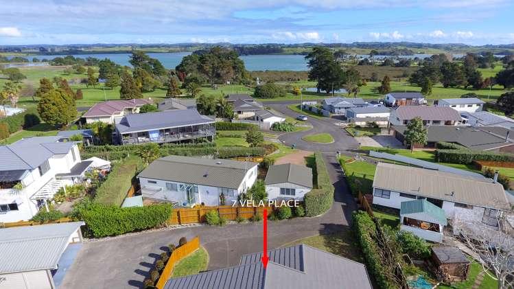 7 Vela Place Clarks Beach_21