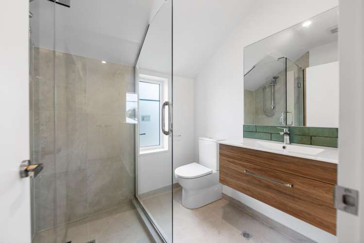 9C Matlock Street Woolston_14