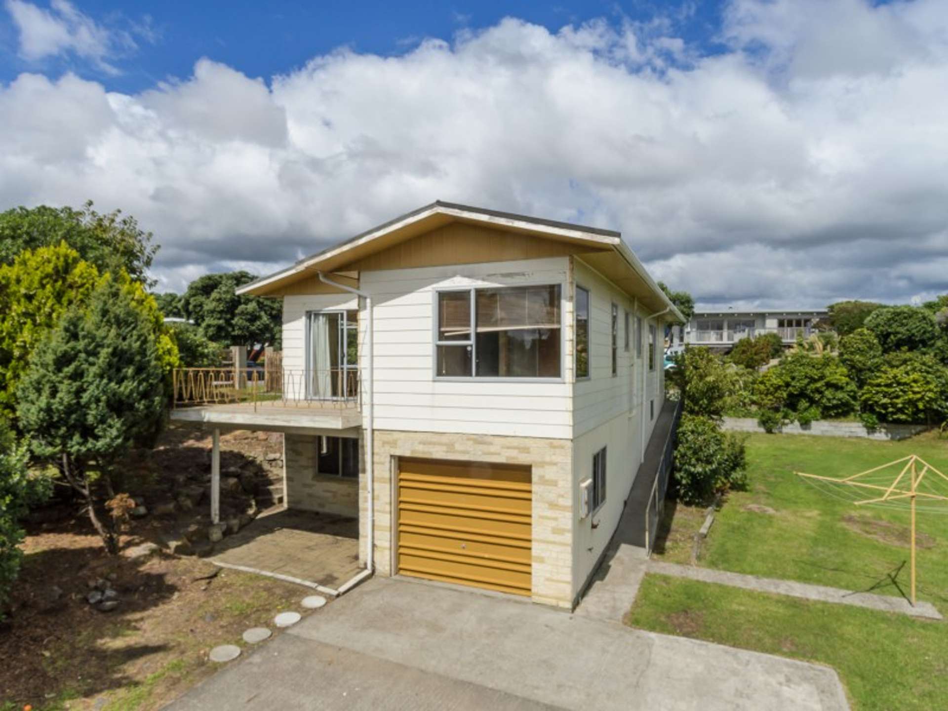 8 Tahi Road Paraparaumu Beach_0