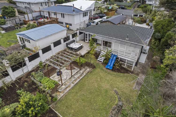 7 Hughes Terrace Te Atatu Peninsula_6