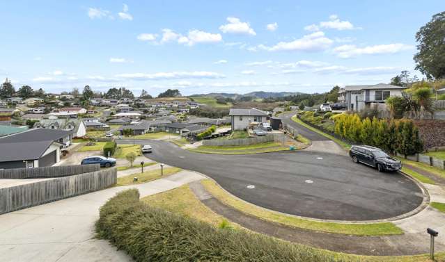 16 Rimu Avenue Huntly_2
