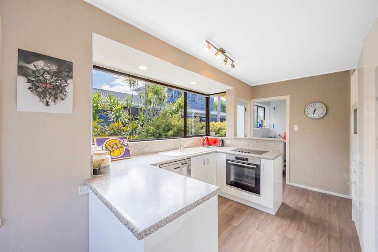 37 Stanaway Street Hillcrest_5