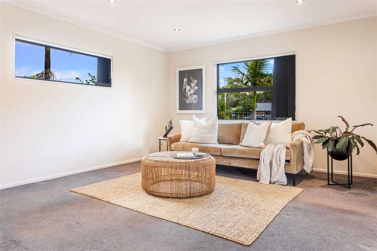 59a Hewlett Road Massey_11