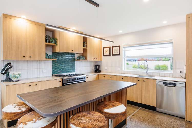 2 Chestnut Close Kelvin Grove_5