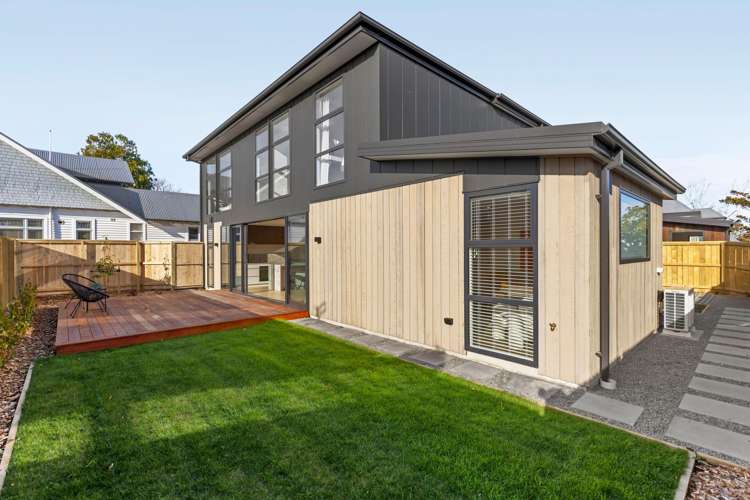 32 Hawthorne Street_2