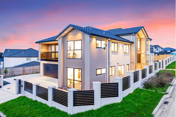 17 Ballyalton Crescent Flat Bush_35