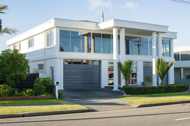 Modern Beachfront Home!