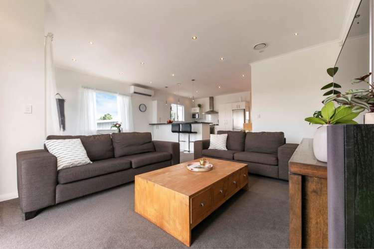 41 Willerton Avenue New Lynn_8