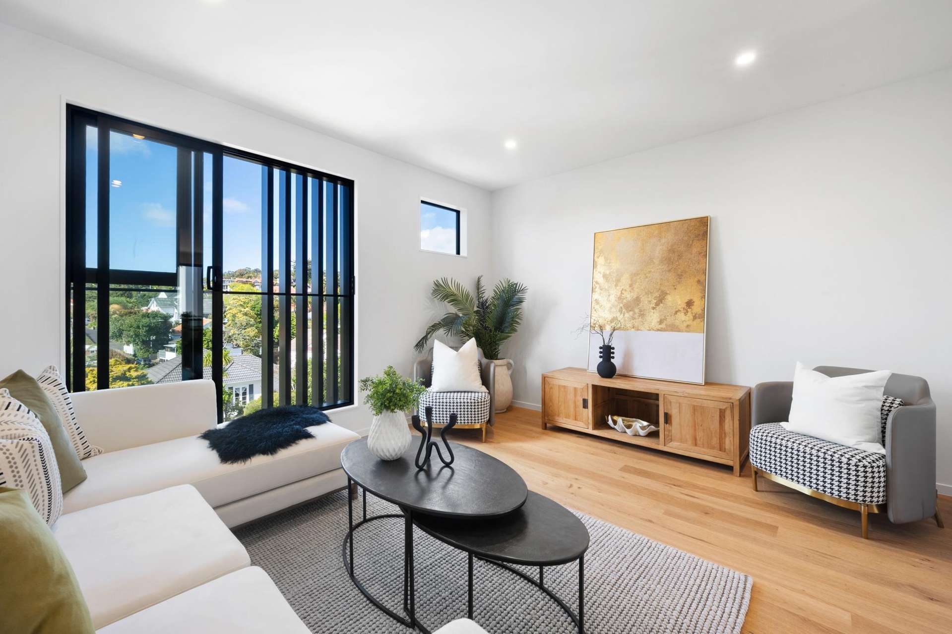 13/32 Karori Crescent Orakei_0