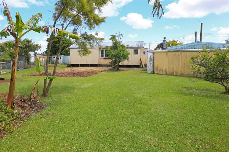 147 Bruce Mclaren Road Henderson_21