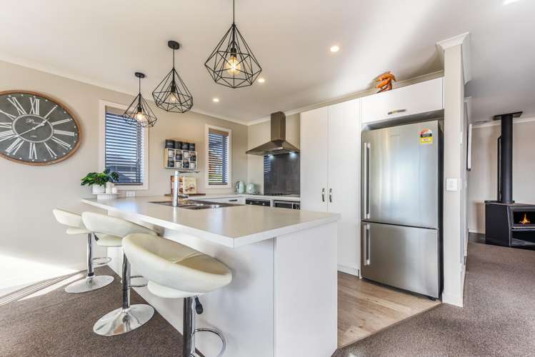 42 Katania Heights Brightwater_3